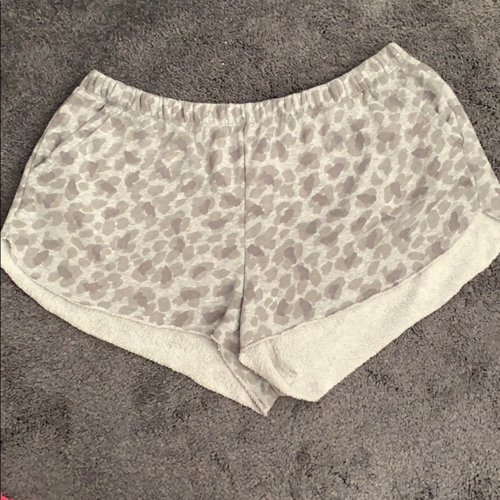 Aerie comfy shorts !